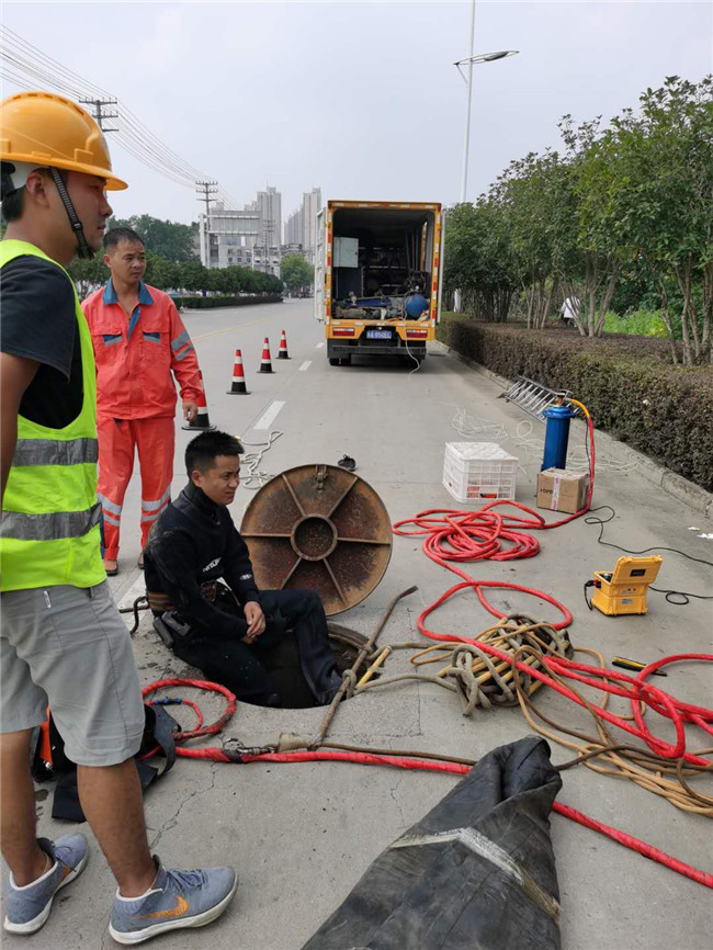 卢龙翻衬法管道修复技术主要工序